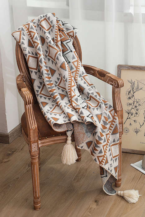 Parchment Geometric Pattern Knit Bohemian Tassel Blanket