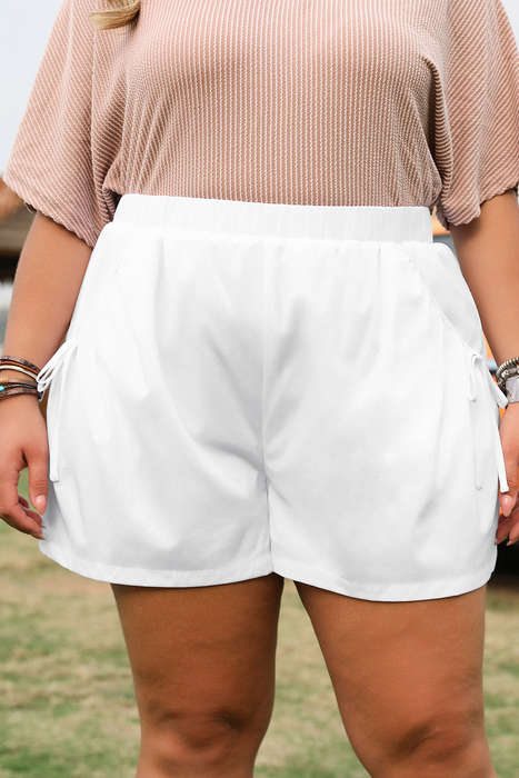 White Bow Decor Pockets Plus Size Shorts