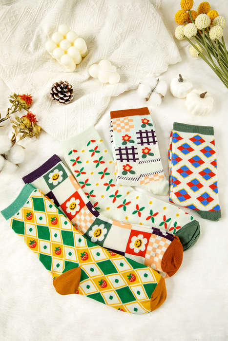 White 5 Pairs Different Prints Womens Socks