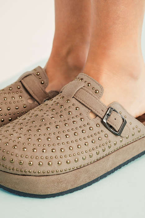 Parchment Rivet Buckle Closed Toe Platform Slippers