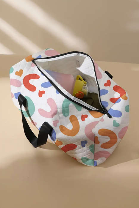 White Heart Shape Print Quilted Zipper Large Duffel Bag