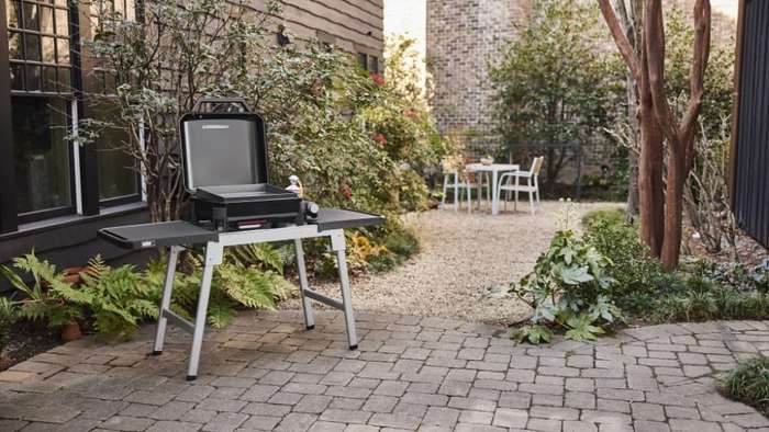 Weber Griddle Expandable Table & Stand 43/56 CM | 3400154