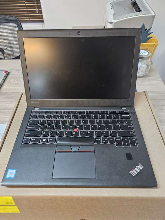 LENOVO THINKPAD X270 - I5 6200U - 8GB DDR4 - 256GB SSD - WINDOWS 10 PRO 64 BIT - REFURBISHED 12.5...