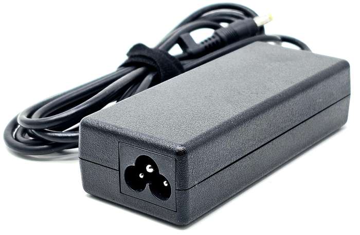HP PPP009H 65W 18.5V 3.54A Middle Pin AC Power Adapter For Laptops - Used