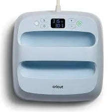 2009148 - Cricut EasyPress 3 9X9 (Zen Blue); 22.5x22.5cm size ideal for basic T-shirts; tote bags...