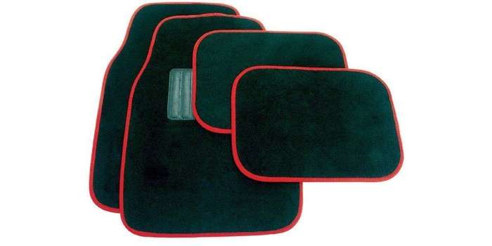 Autogear 4 Piece Carpet Mat Set - Black-Red Trim