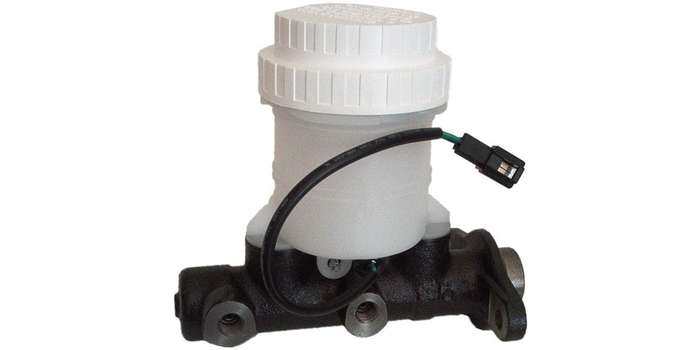 Brake Master Cylinder Mitsubishi Lancer 1.5, 1.6, 1.6 Diesel(84-88), Tredia All Models (83-86), V...