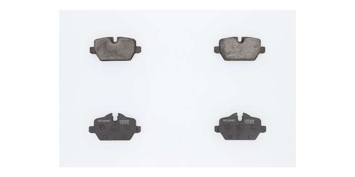 Brake Pads Bmw 116 118 120 320 (SET)  (D3595M)