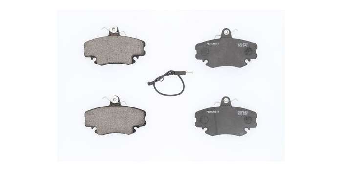 Brake Pads Nissan Np200 Renault Clio Ii Loganmegane Sanero (SET)  (D3214M)