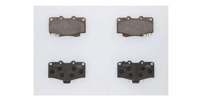 Brake Pads Toyota Prado Hilux Landcruiser (SET)  (D906M)