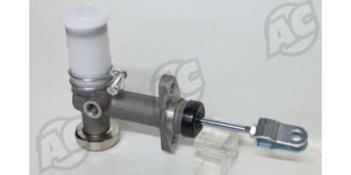 Clutch Master Cylinder Mitsubishi (MIT3181)