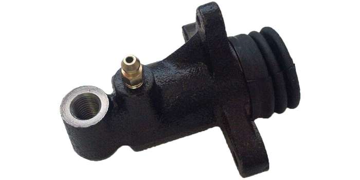 Clutch Slave Cylinder Isuzu Nkr57 3.3D 88-90