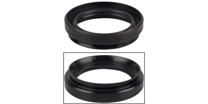 Gearbox Oil Seal Rear Toyota Land Cruiser 3.0, 3.4, 4.0, 4.2, 4.5, 4.7 (90-04)