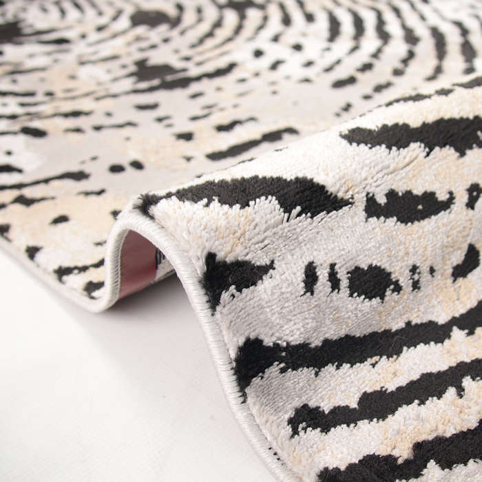 Diamond Dorell Black Rug