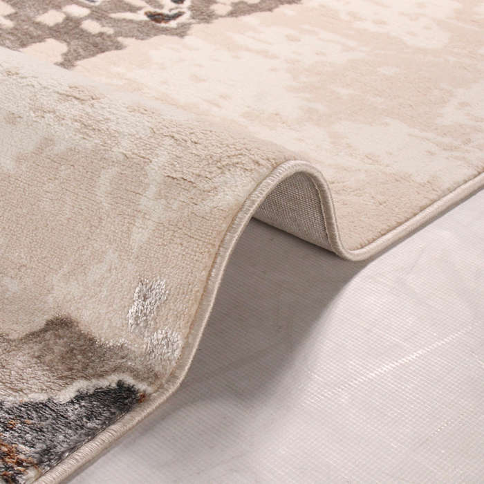 Alin Modern Eclectic Rug