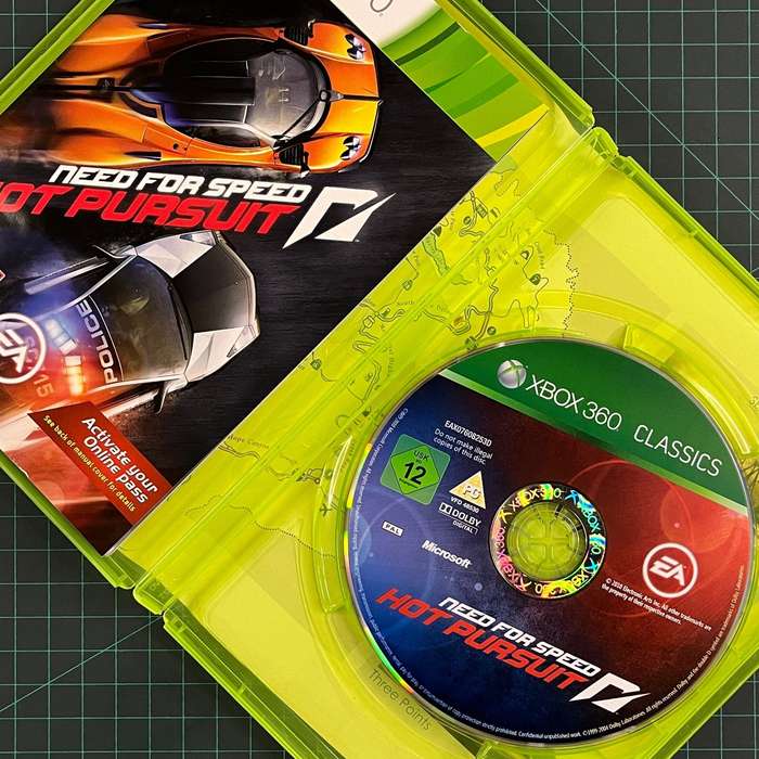 Need for Speed: Hot Pursuit | XBOX 360 | Classics Used Game