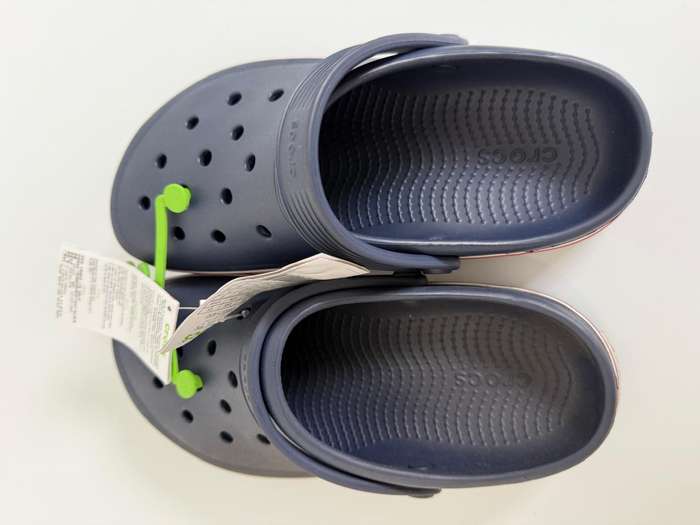 Crocs Off court clog slip on - navy - UK 7 M - UK9 W