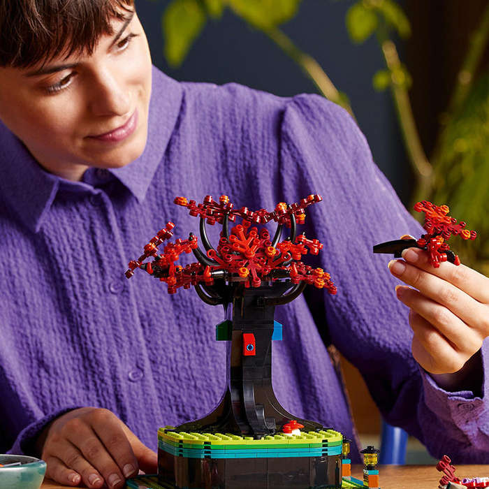 LEGO® Ideas Family Tree, Gift for Adults 21346