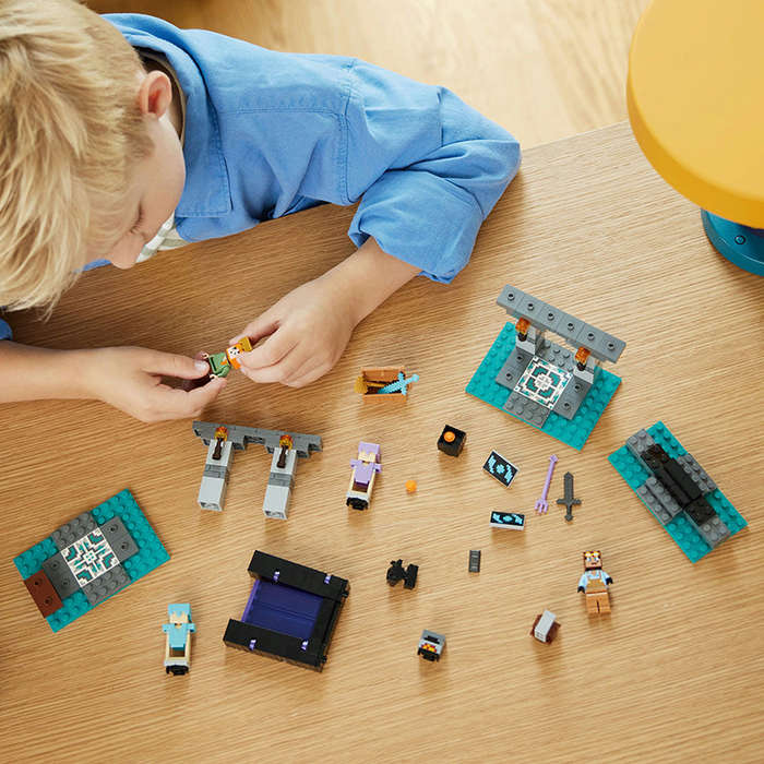 LEGO® Minecraft® The Armoury 21252