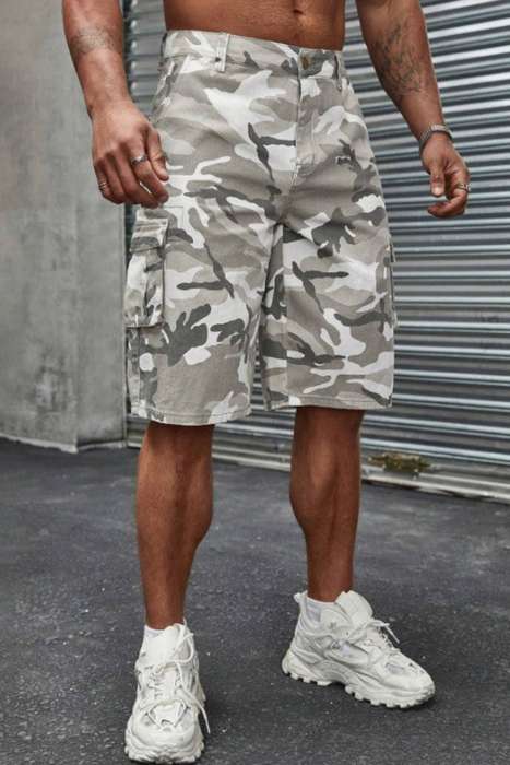 Manfinity EMRG Men's Camouflage Cargo Denim Shorts