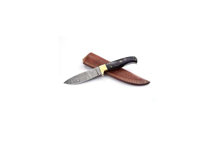 Damascus Hunting knife, Buffalo horn handle, Brass Bolster