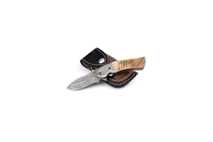 HANDMADE FOLDING KNIFE- RAM HORN HANDLE