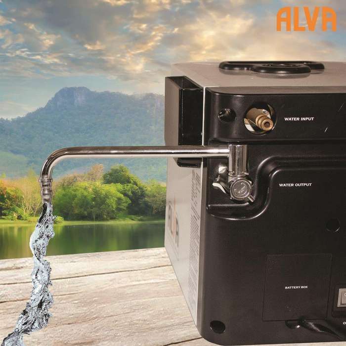 Mini Portable Gas Water Heater (Camping, 4x4ing, Fishing)