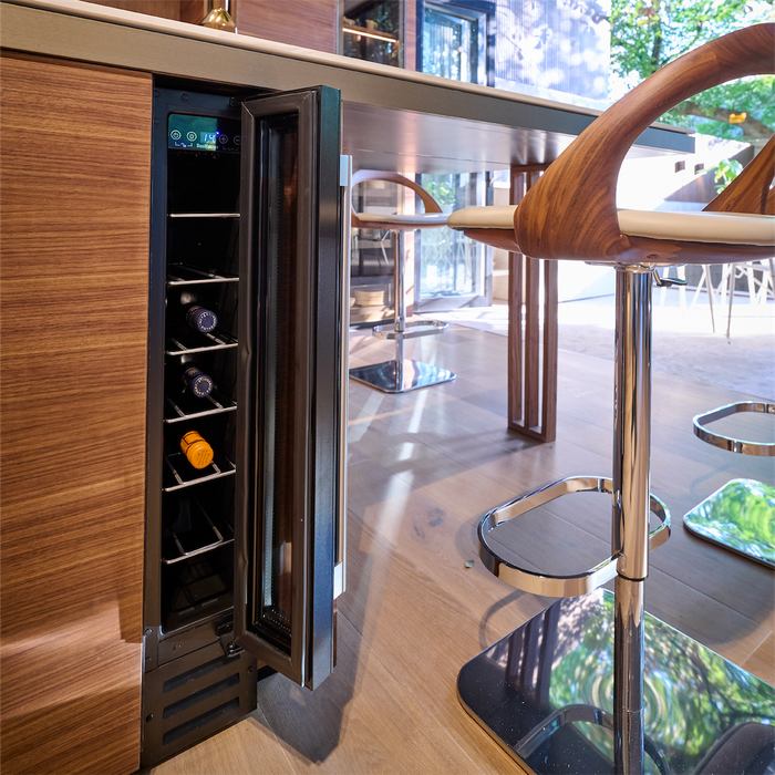 SnoMaster - 7 Bottle Single Zone Wine Cooler (VT-7)