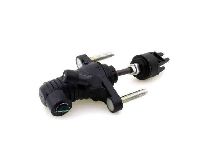 Hilux 2.5D, 3.0D Clutch Master Cylinder (2006-2015)