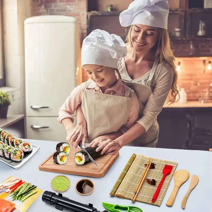 21 in 1 Sushi Making Kit With Bazooka Roller