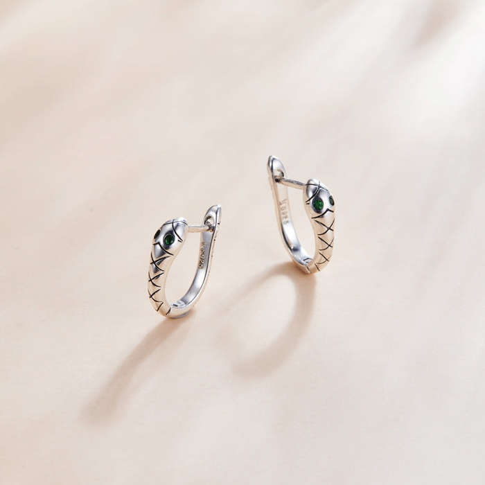 S925 Sterling Silver Smart Snake Ear Studs Women Earrings(Silver)