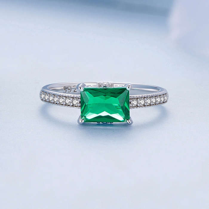 BSR461-8 S925 Sterling Silver  Light Luxury Green Diamond Ring Hand Decoration