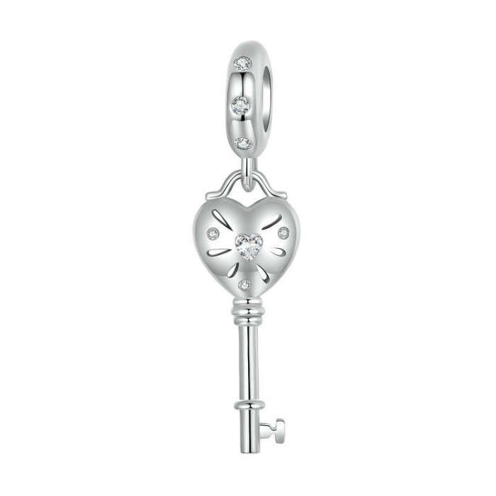 S925 Sterling Silver Platinum-plated Three-dimensional Heart Key-shaped Beaded Jewelry Pendants(S...