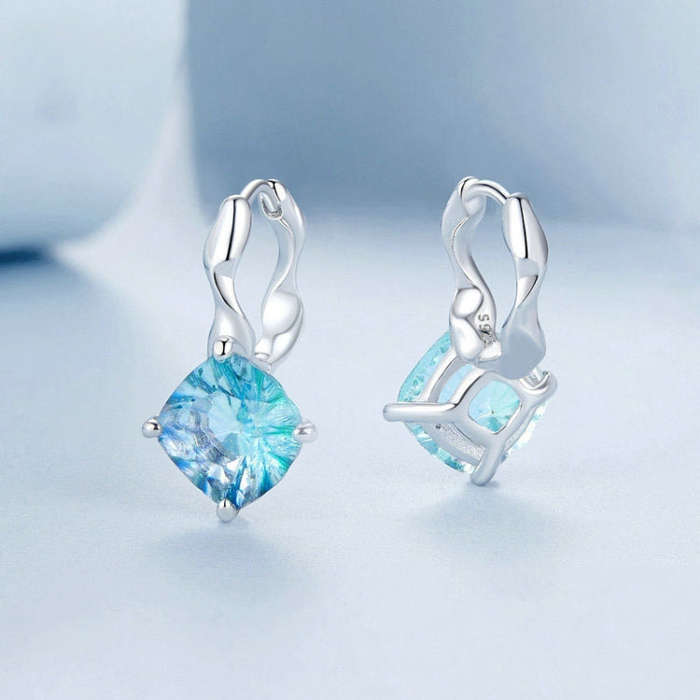 S925 Sterling Silver Platinum-plated Blue-green Glass Diamond Earrings(BSE1047)