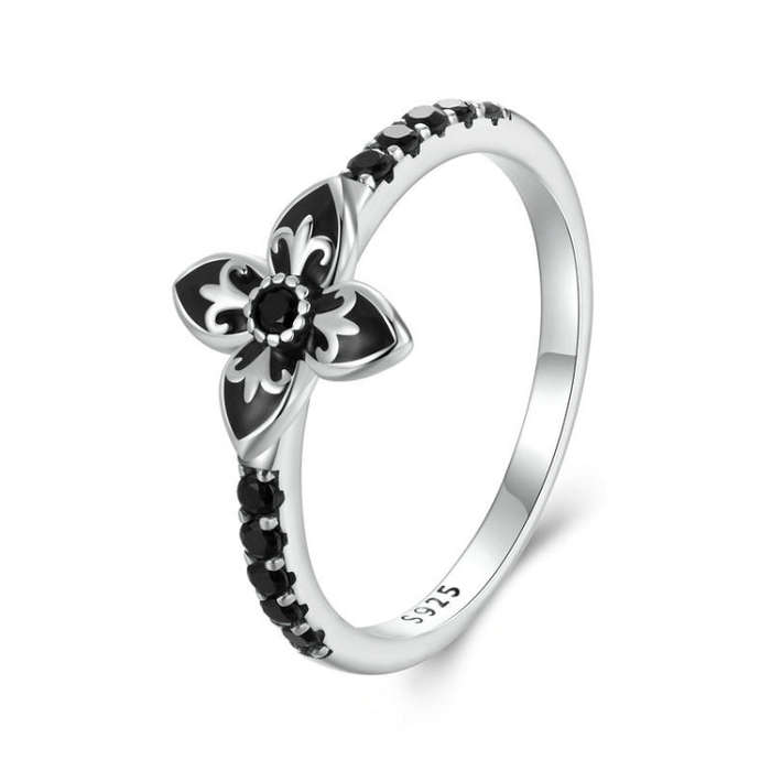 SCR1075 S925 Sterling Silver Oxidized Retro Elegant Black and White Flower Ring(7)