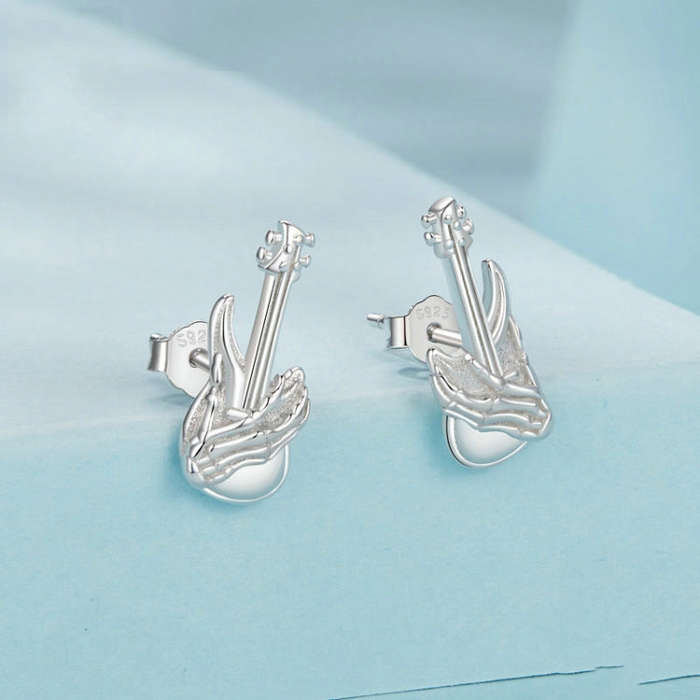 S925 Sterling Silver Platinum-plated Skeleton Hand Bass Earrings(SCE1806)