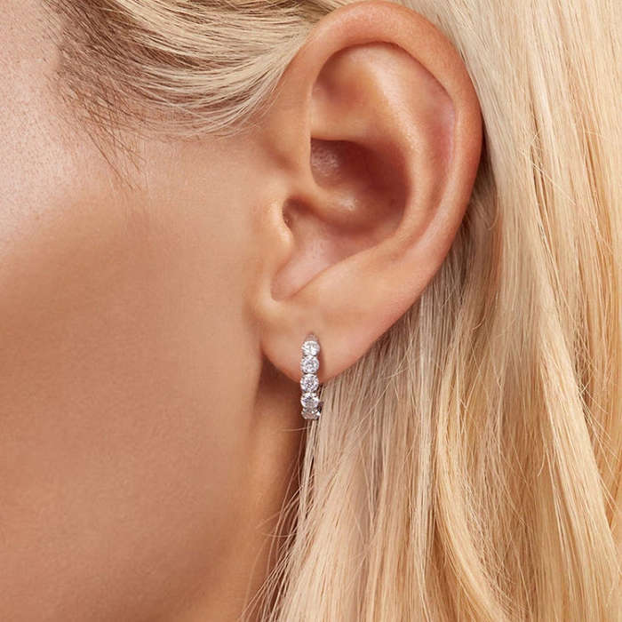 S925 Sterling Silver Platinum-plated Shining Moissanite Earrings(MSE069)