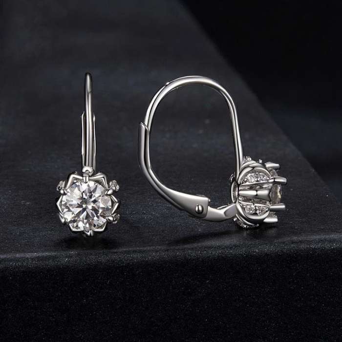 S925 Sterling Silver Platinum-Plated Shining Moissanite Bud Earrings(MSE079)