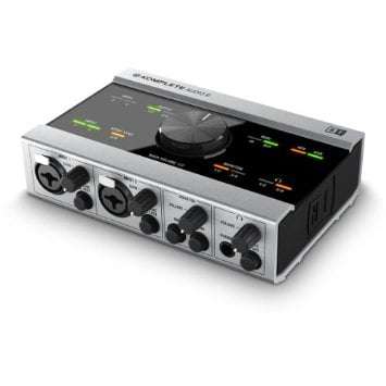Native Instruments Komplete Audio 6 MK2