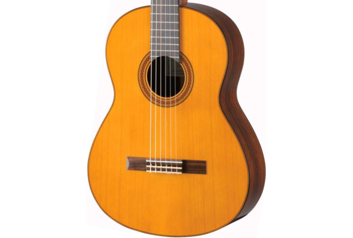 Yamaha CG182C