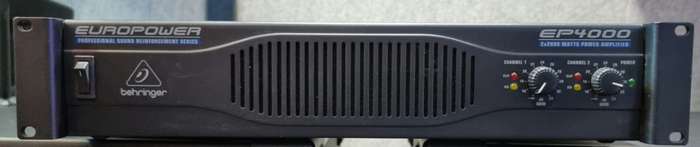 Behringer EP4000 Power Amplifier