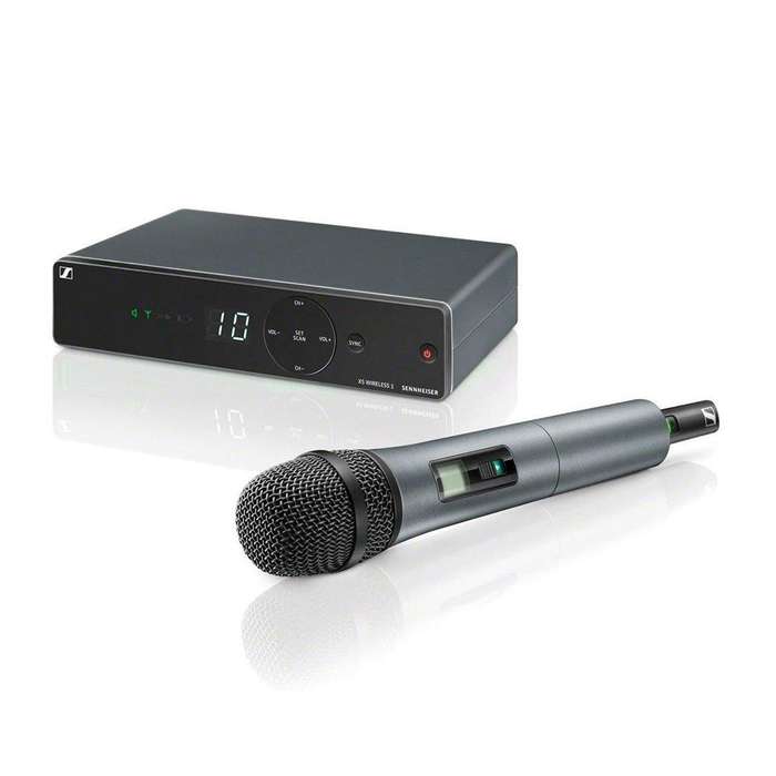 Sennheiser XSW 1-835 Wireless Handheld Microphone Set