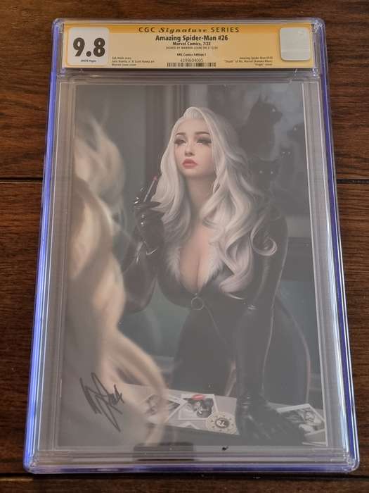 Amazing Spider-Man 26, Warren Louw signed EX Virgin Cover C, CGC 9.8