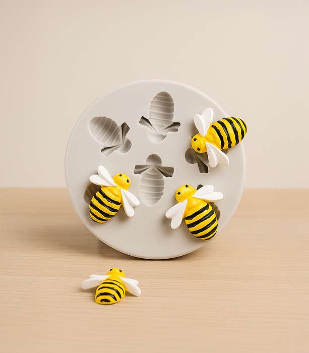 Silicone Mould - Buzzing Bees (7 Cavity)