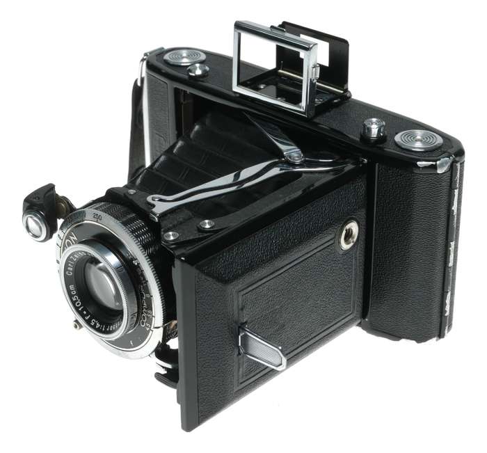 Zeiss Ikon Film Camera Tessar 10.5cm f/4.5 Lens Compur