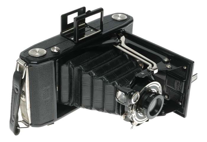 Zeiss Ikon Nettar - Anastigmat Film Camera 105mm f/7.7 Lens