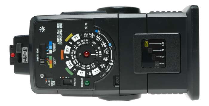 National PE - 3057 Film Camera Manual Auto Exposure Settings