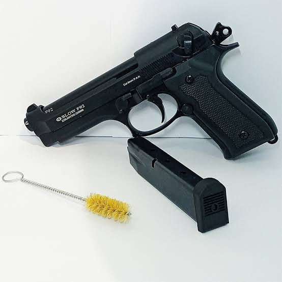 Blow F92 Black Blank/Pepper Gun (Semi Auto|15+1|9mm PAK) - GSA