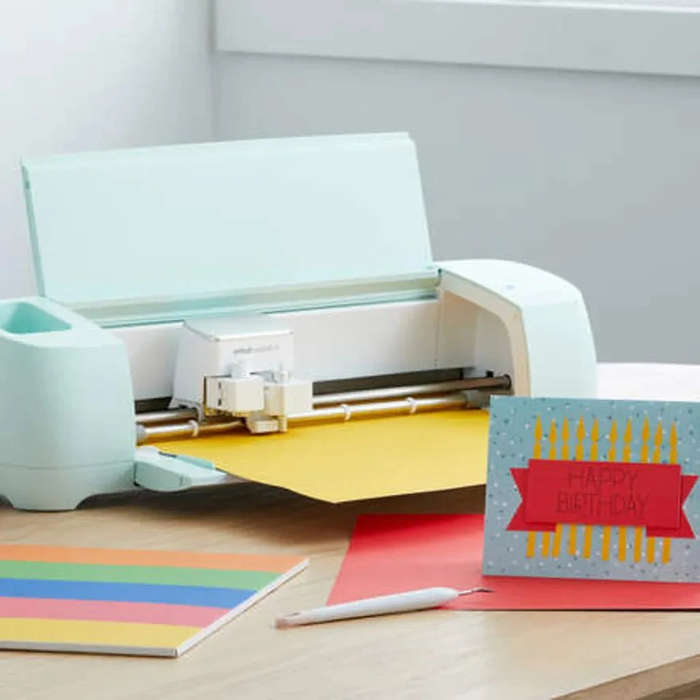 Cricut Explore 3 Cutting Machine  Green & White, Bluetooth