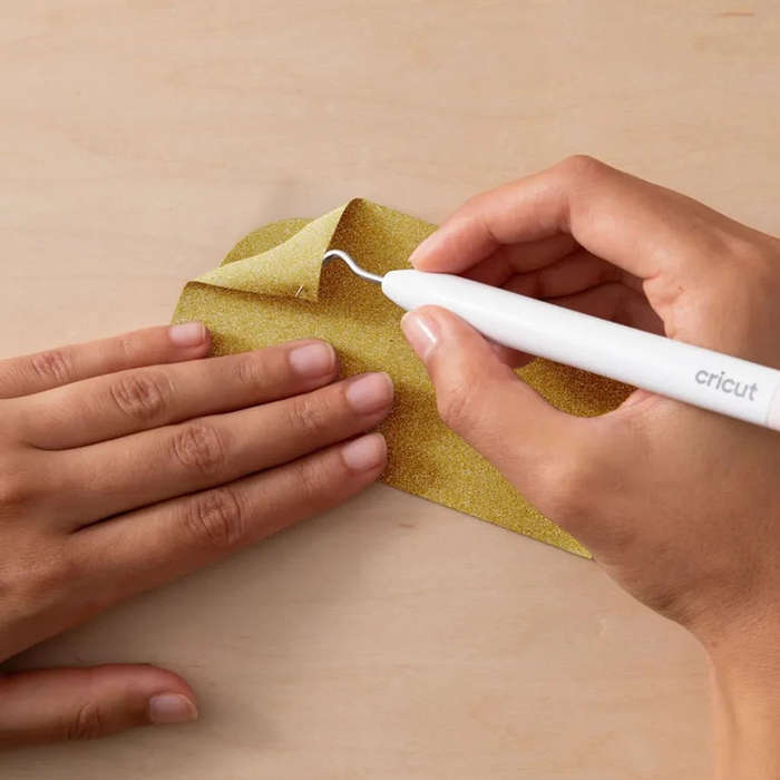 Cricut Joy Xtra Smart Iron-On Gold Glitter Roll  241 x 483 mm
